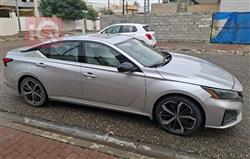 نيسان ألتيما